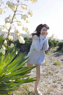 巨大英雄凌晨女奥特曼耻辱